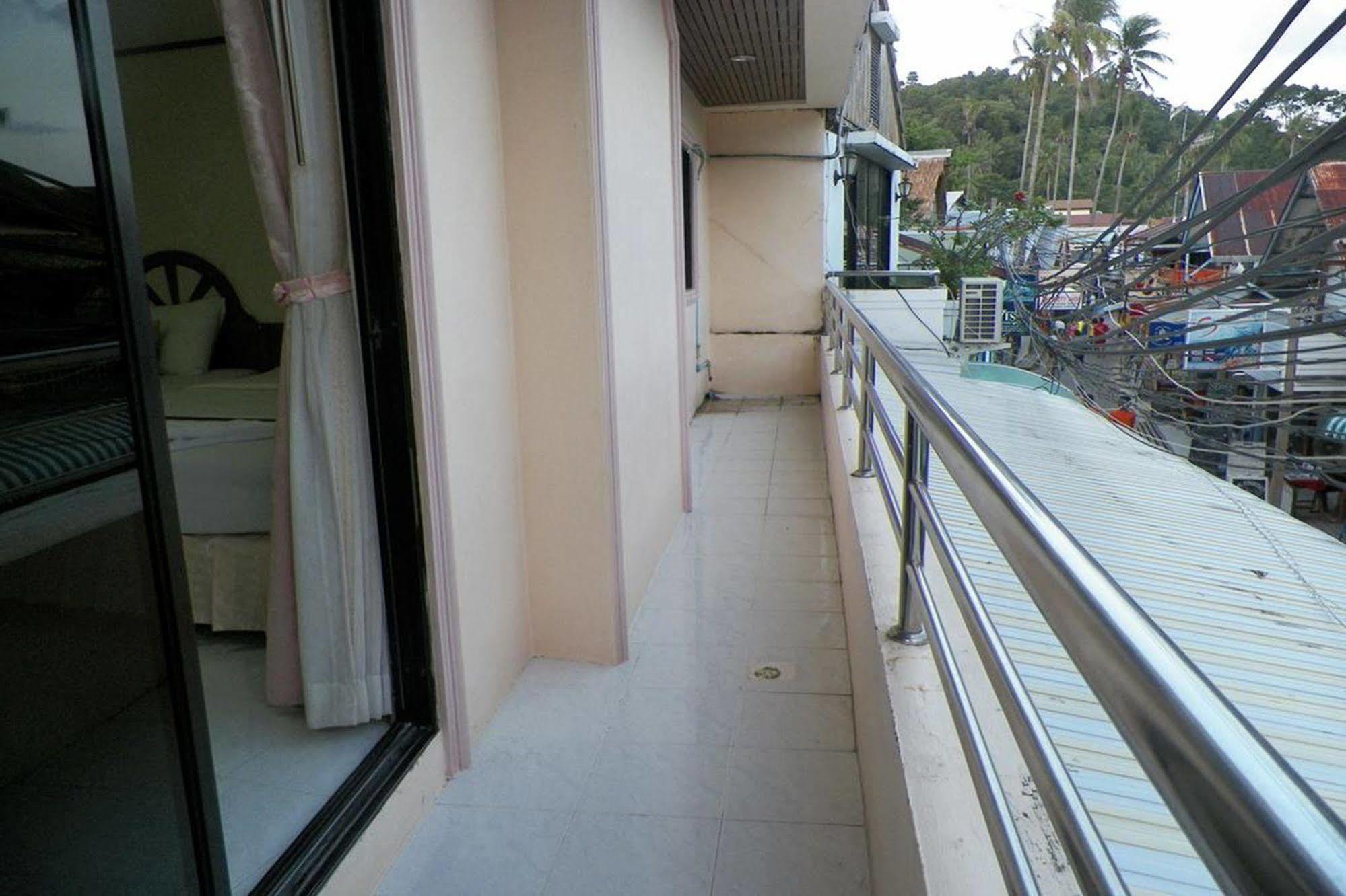 Natacha Hotel Kepulauan Phi Phi Bagian luar foto